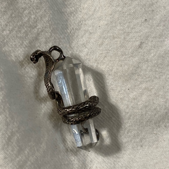 Snake 🐍 pendant on crystal - Picture 6 of 7